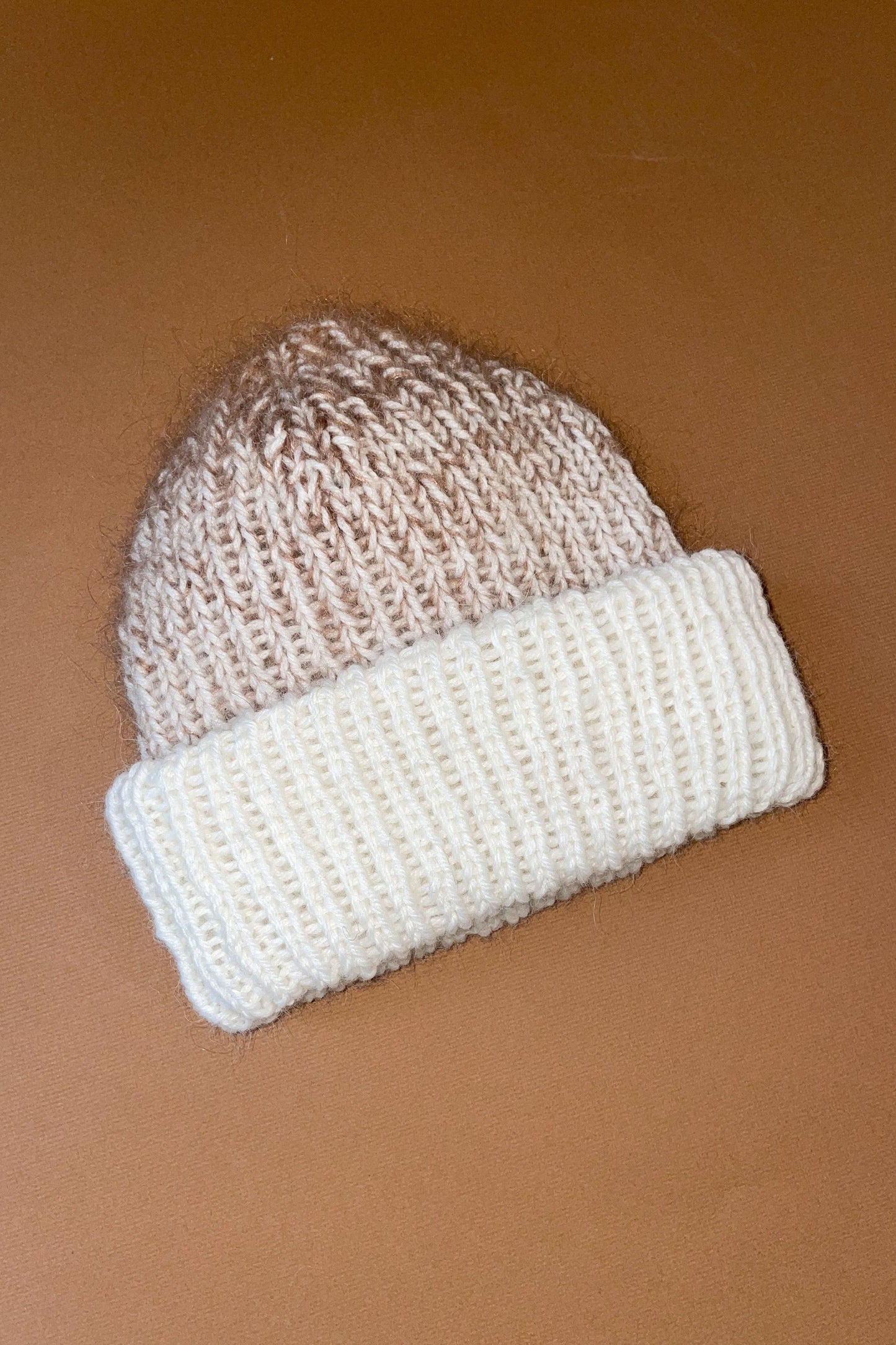 SAULE Gradient Beanie